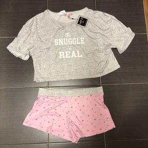 NWT The snuggle is real pajamas LAY-z chic